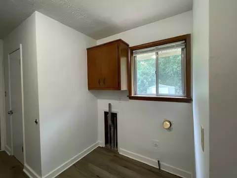 Other - 2716 E Linwood St, Springfield, MO 65804 photo 1 of 2