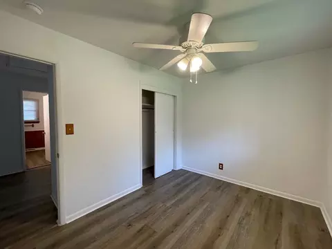 Bedroom - 2716 E Linwood St, Springfield, MO 65804 photo 5 of 5