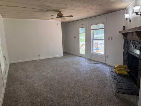 Living - 763 Taneycomo Rd, Branson, MO 65616 photo 1 of 3