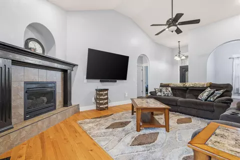 939 E Hodgson St, Nixa, MO 65714 photo 8