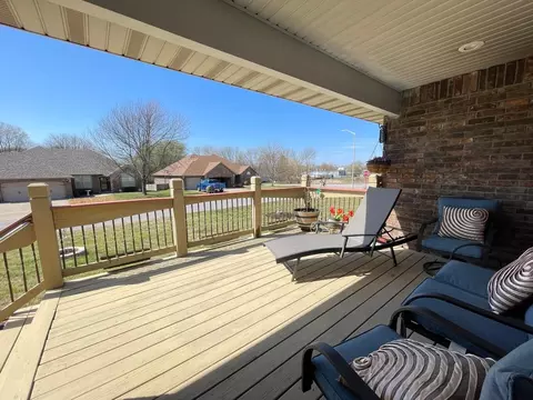 Exterior - 3207 W Aussie Ct, Springfield, MO 65810 photo 4 of 11