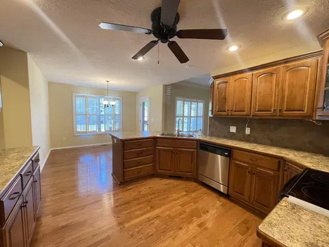 Kitchen - 3207 W Aussie Ct, Springfield, MO 65810 photo 1 of 2
