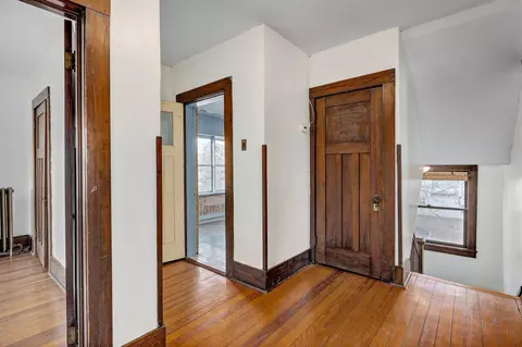 Entry Way - 411 E Walker St, Ash Grove, MO 65604 photo 3 of 3