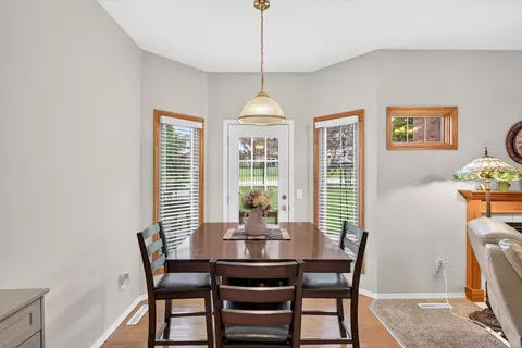 Dining - 1750 W Bennett St UNIT 1A, Springfield, MO 65807 photo 2 of 2