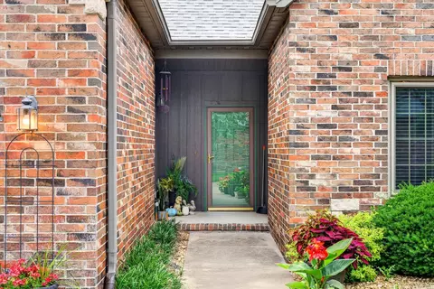Other - 1750 W Bennett St UNIT 1A, Springfield, MO 65807 photo 2 of 8