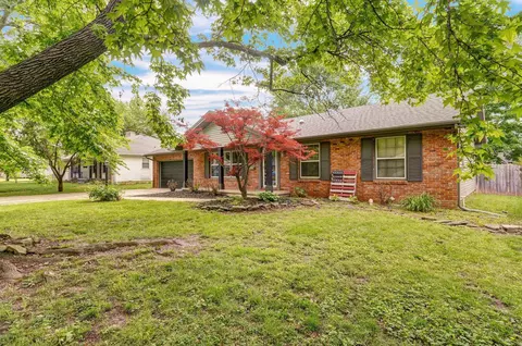 Other - 2117 E Montclair St, Springfield, MO 65804 photo 1 of 8