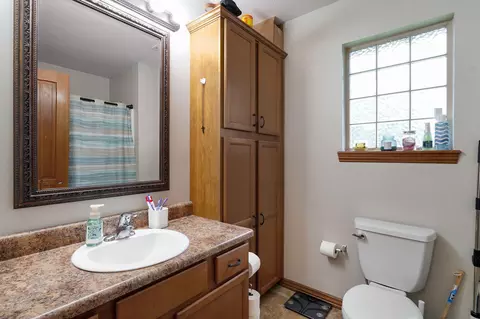 3128 W Melbourne St, Springfield, MO 65810 photo 8