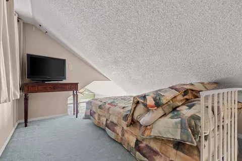 Bedroom - 424 426 Monarch Dr, Branson, MO 65616 photo 1 of 2