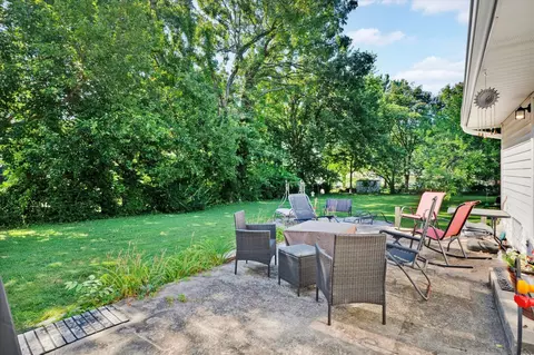 Exterior - 2654 E Portland St, Springfield, MO 65804 photo 3 of 8