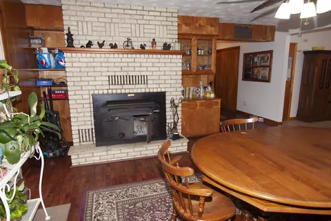 Dining - 604 Norman St, Ava, MO 65608 photo 3 of 4