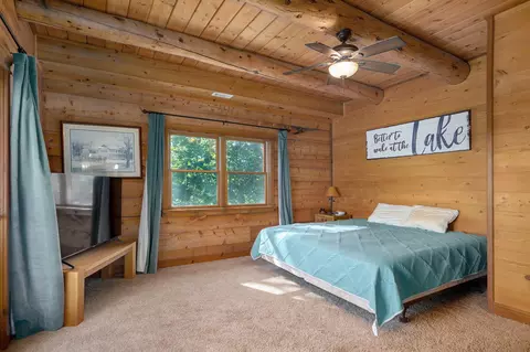 Bedroom - 26647 Twin Rivers Dr, Shell Knob, MO 65747 photo 1 of 8
