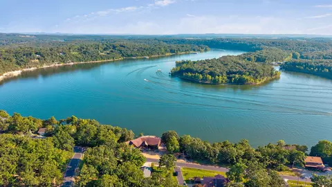 View/Area - 26647 Twin Rivers Dr, Shell Knob, MO 65747 photo 6 of 8