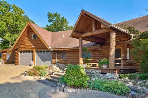 Exterior - 26647 Twin Rivers Dr, Shell Knob, MO 65747 photo 3 of 12