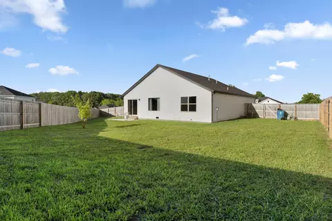 Exterior - 403 N Cheyenne Valley Rd, Nixa, MO 65714 photo 4 of 4