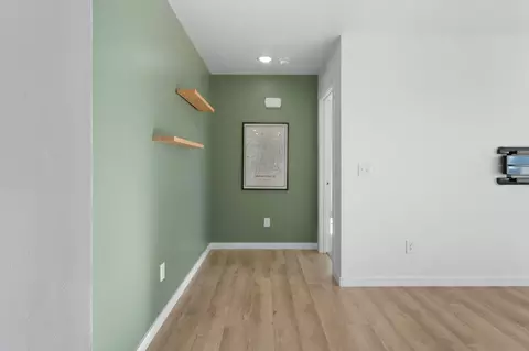 Entry Way - 403 N Cheyenne Valley Rd, Nixa, MO 65714 photo 2 of 4
