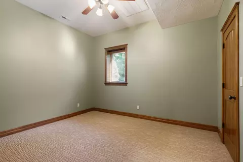 Bedroom - 114 Lake Expressway Trl, Branson West, MO 65737 photo 4 of 7