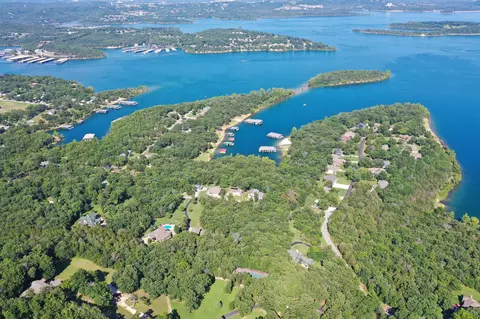 View/Area - 114 Lake Expressway Trl, Branson West, MO 65737 photo 7 of 9