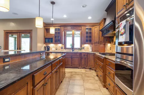 Kitchen - 114 Lake Expressway Trl, Branson West, MO 65737 photo 1 of 7