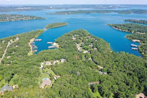 View/Area - 114 Lake Expressway Trl, Branson West, MO 65737 photo 6 of 9