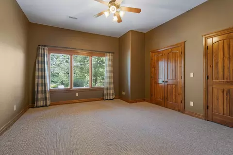 Bedroom - 114 Lake Expressway Trl, Branson West, MO 65737 photo 6 of 7