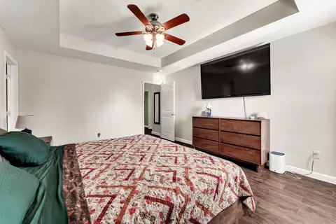 Bedroom - 1054 S Tanner Dr, Springfield, MO 65802 photo 1 of 2