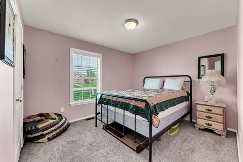 Bedroom - 1054 S Tanner Dr, Springfield, MO 65802 photo 2 of 2