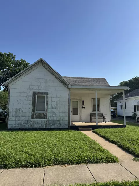 1723 W Chestnut St, Springfield, MO 65802 photo 1