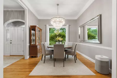 Dining - 3955 Eastmoor St, Springfield, MO 65809 photo 1 of 2