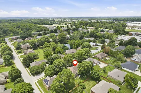 View/Area - 3955 Eastmoor St, Springfield, MO 65809 photo 1 of 1
