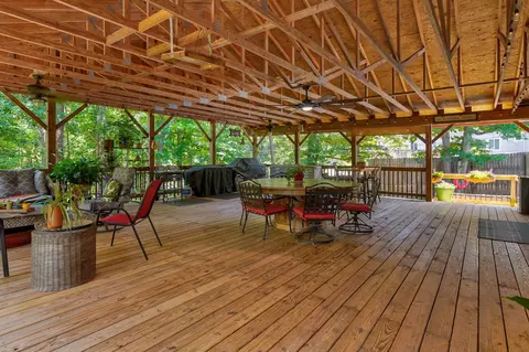 Exterior - 2506 E Melbourne Rd, Springfield, MO 65804 photo 5 of 20