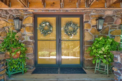 Entry Way - 2506 E Melbourne Rd, Springfield, MO 65804 photo 4 of 4