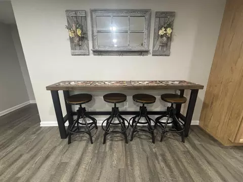 Dining - 2805 N Grant Ave, Springfield, MO 65803 photo 2 of 2