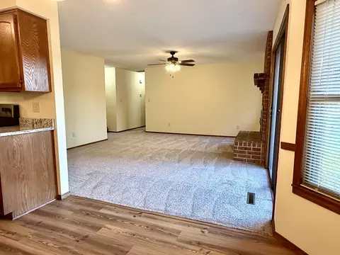Living - 1141 E Cambridge St, Springfield, MO 65807 photo 2 of 5