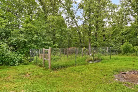 Exterior - 326 Arliss Dr, Crane, MO 65633 photo 8 of 10