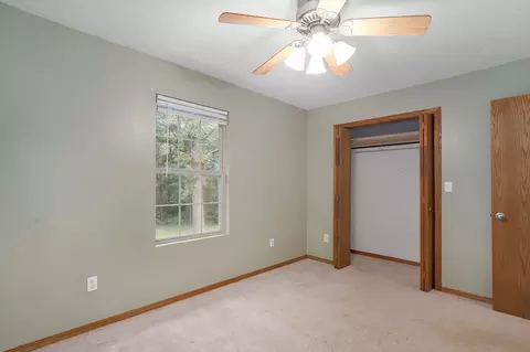 Bedroom - 326 Arliss Dr, Crane, MO 65633 photo 3 of 5
