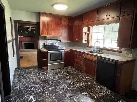 110 W Santee St, Wheaton, MO 64874 photo 5