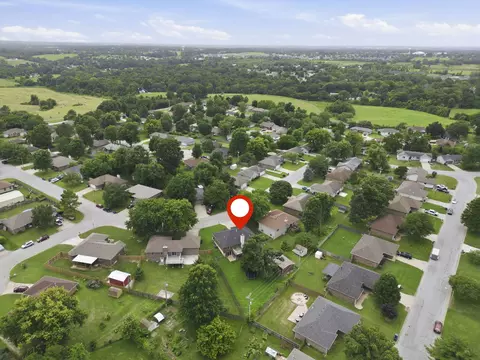 View/Area - 615 E Sunset Ave, Nixa, MO 65714 photo 2 of 2