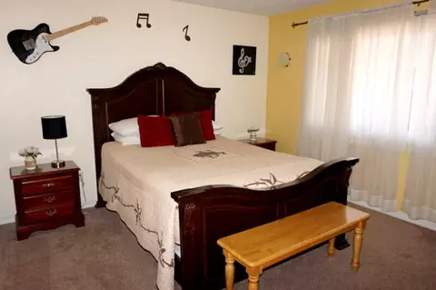 Bedroom - 189 Avondale Dr #5, Branson, MO 65616 photo 4 of 4