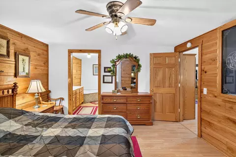 Bedroom - 688 Stevens Rd, Garrison, MO 65657 photo 3 of 5