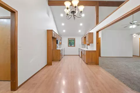 Entry Way - 2119 W Nottingham St, Springfield, MO 65810 photo 1 of 2