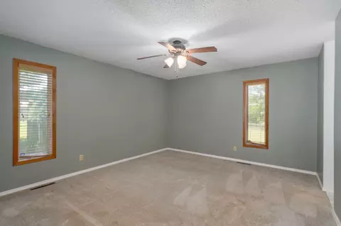 6401 N Marilyn Ave, Springfield, MO 65803 photo 22