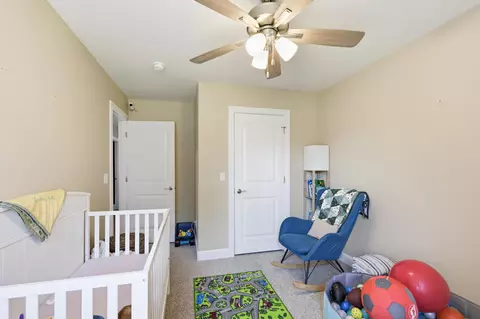 Bedroom - 606 Webb St, Duenweg, MO 64841 photo 3 of 6