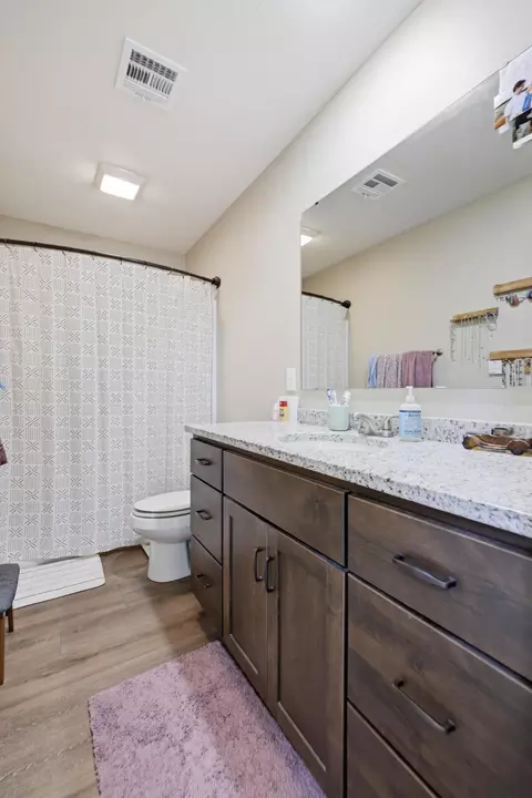 Bath - 606 Webb St, Duenweg, MO 64841 photo 3 of 3