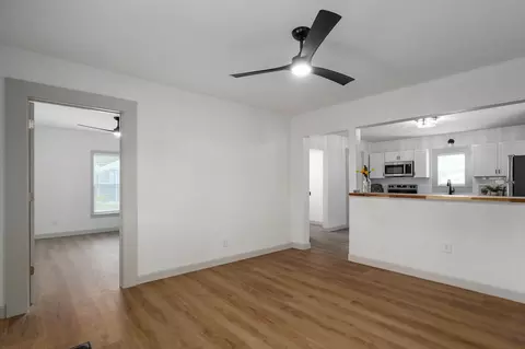 Living - 933 S Rinker Ave, Aurora, MO 65605 photo 1 of 1