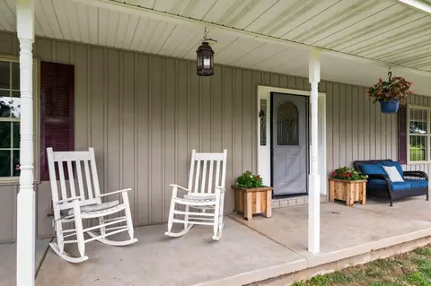 Exterior - 4048 N Farm Road 79, Willard, MO 65781 photo 3 of 7