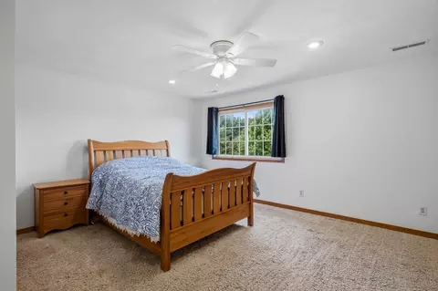 Bedroom - 4048 N Farm Road 79, Willard, MO 65781 photo 4 of 7