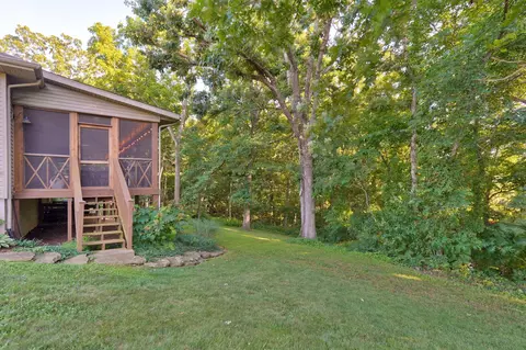 Exterior - 1985 Johns Ln, Nixa, MO 65714 photo 6 of 14