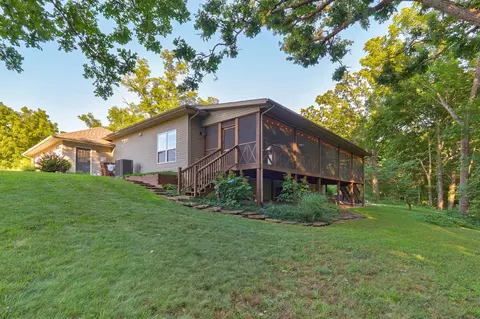 Exterior - 1985 Johns Ln, Nixa, MO 65714 photo 7 of 14