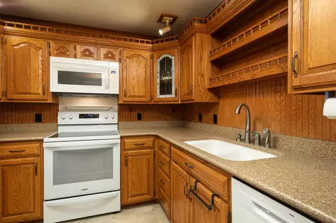Kitchen - 1332 W Mcgee St, Springfield, MO 65807 photo 3 of 3