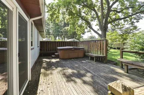 Exterior - 1332 W Mcgee St, Springfield, MO 65807 photo 4 of 7